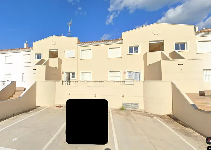 Apartamento Nuevo En Urbanizacion A 250 Metros De La Playa