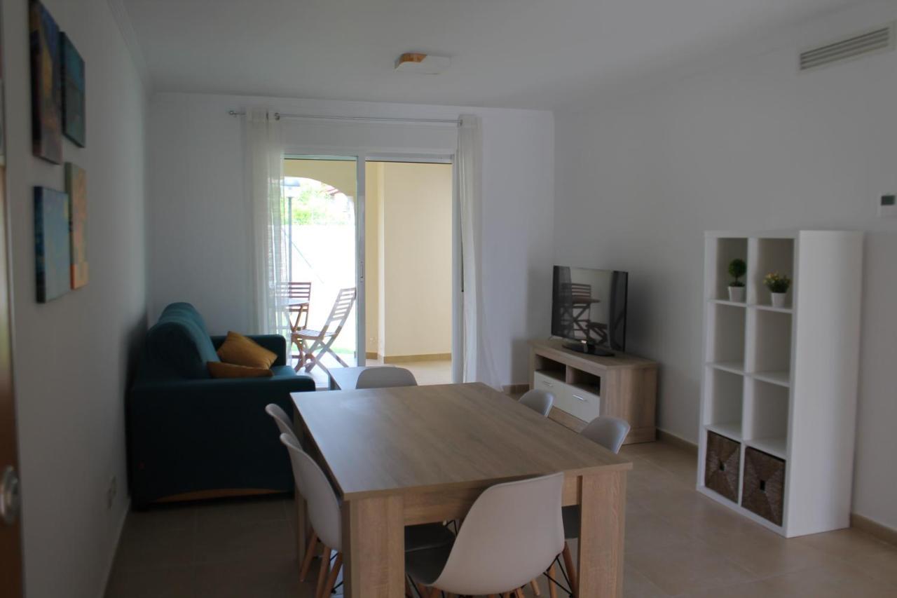 Nuevo En Urbanizacion A 250 Metros De La Playa Appartement Dénia